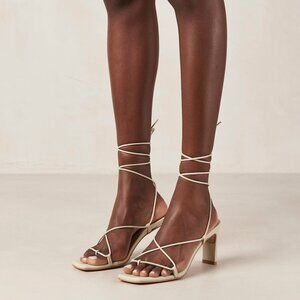 Brand New Alohas Bellini Sandals Cream/White Strappy Leather Sandals Heels EU38